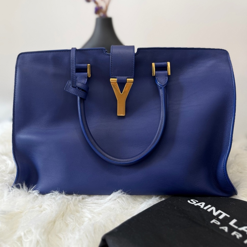 SAINT LAURENT CHYC Cabas Y Logo HANDBAG by I